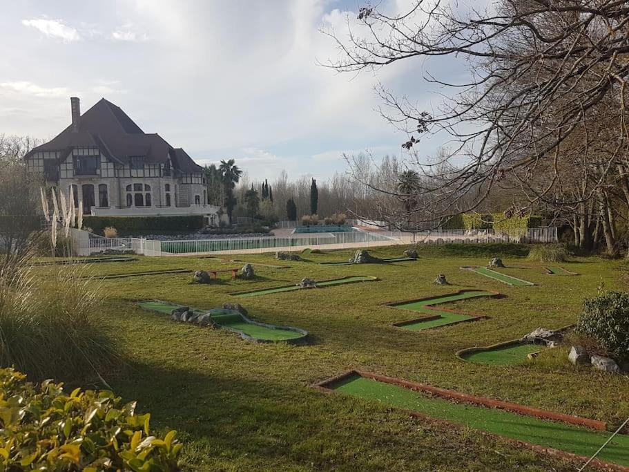 Mon Chalet En Ariege Avec Piscine Daumazan-sur-Arize Exterior foto