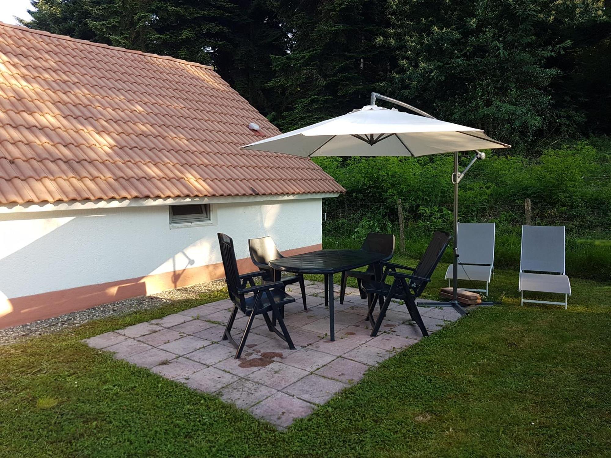 Mon Chalet En Ariege Avec Piscine Daumazan-sur-Arize Exterior foto